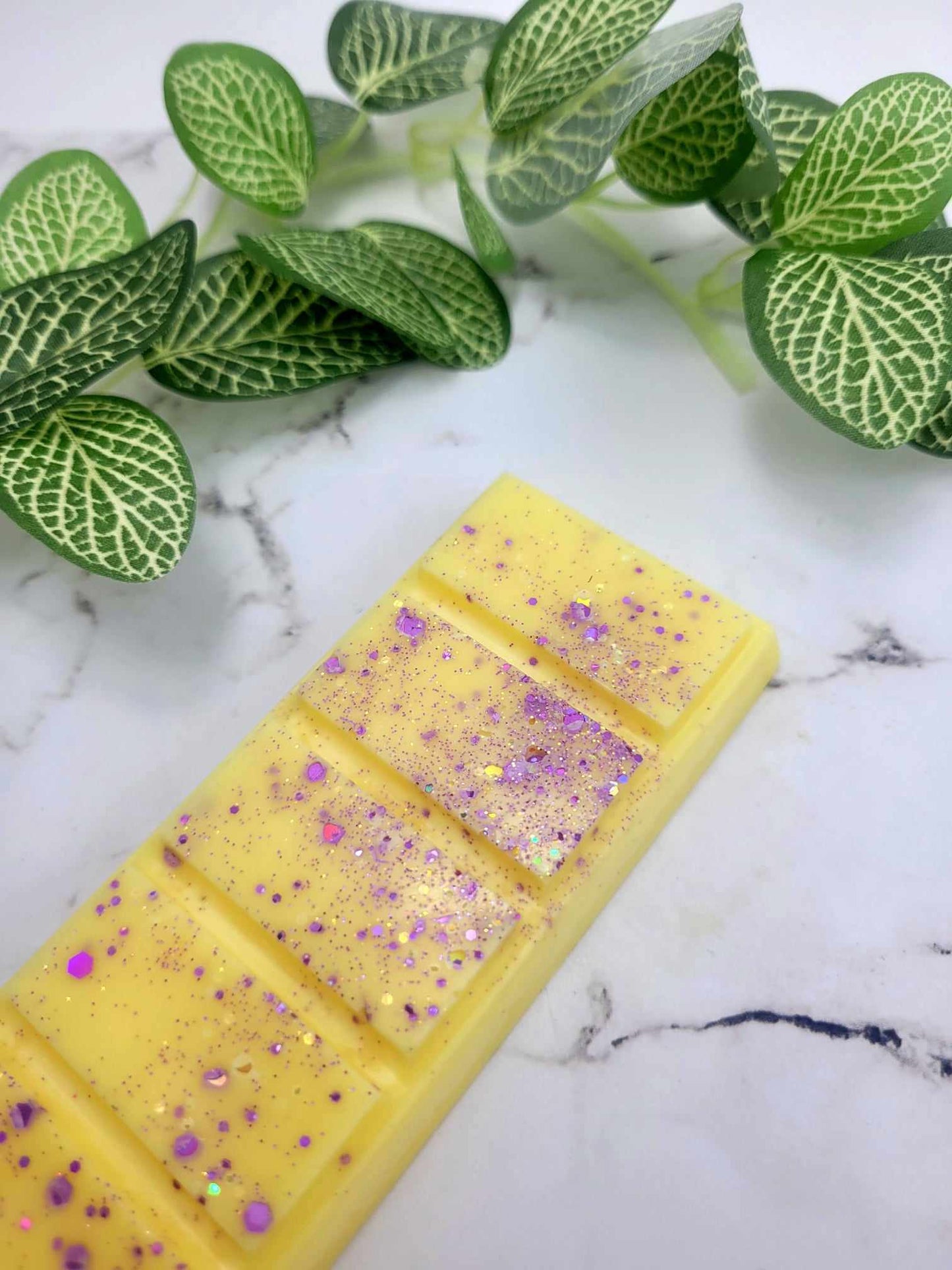 English Pear and Freesia Snap Bar