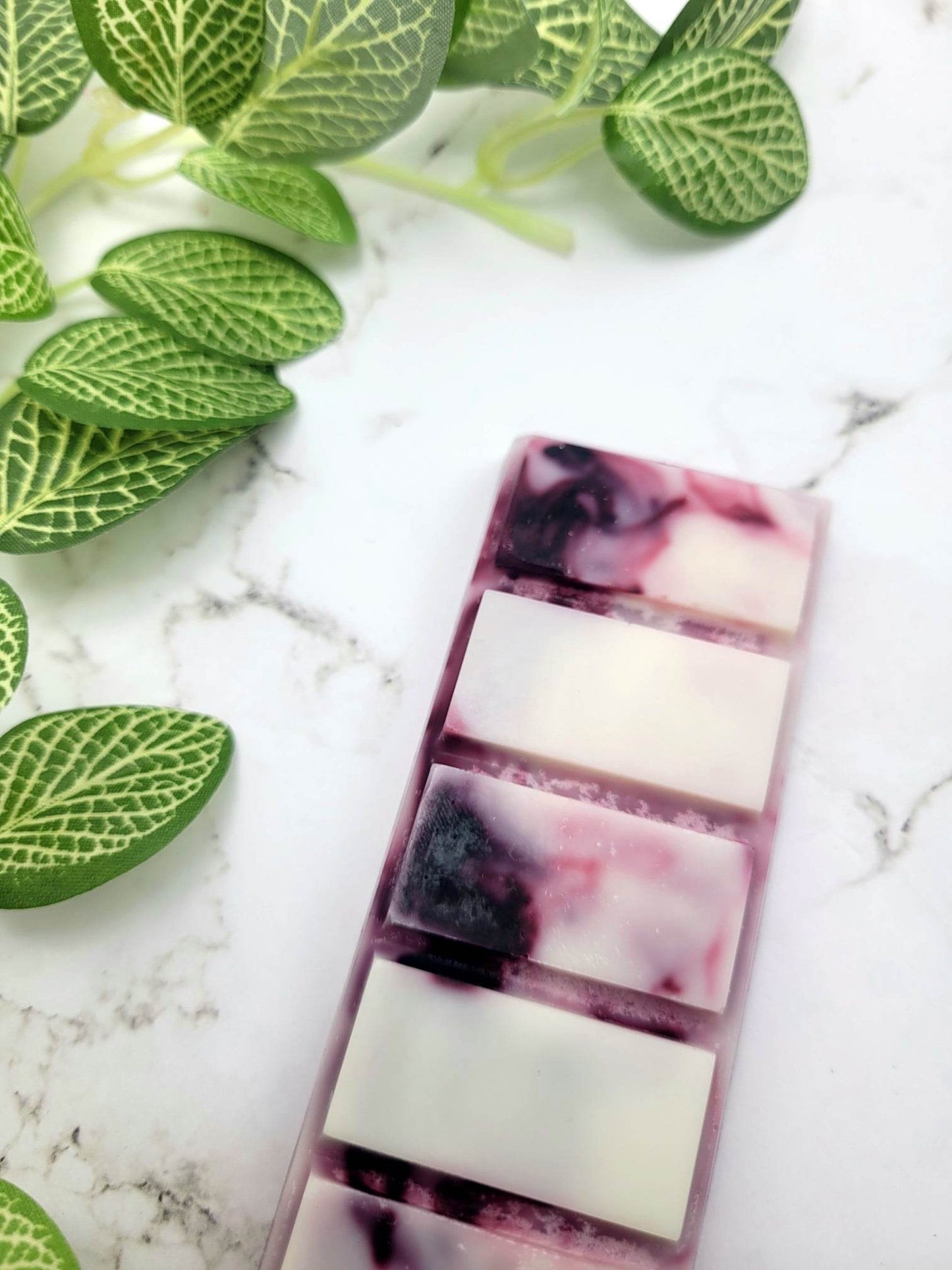 Black Raspberry and Vanilla Snap Bar