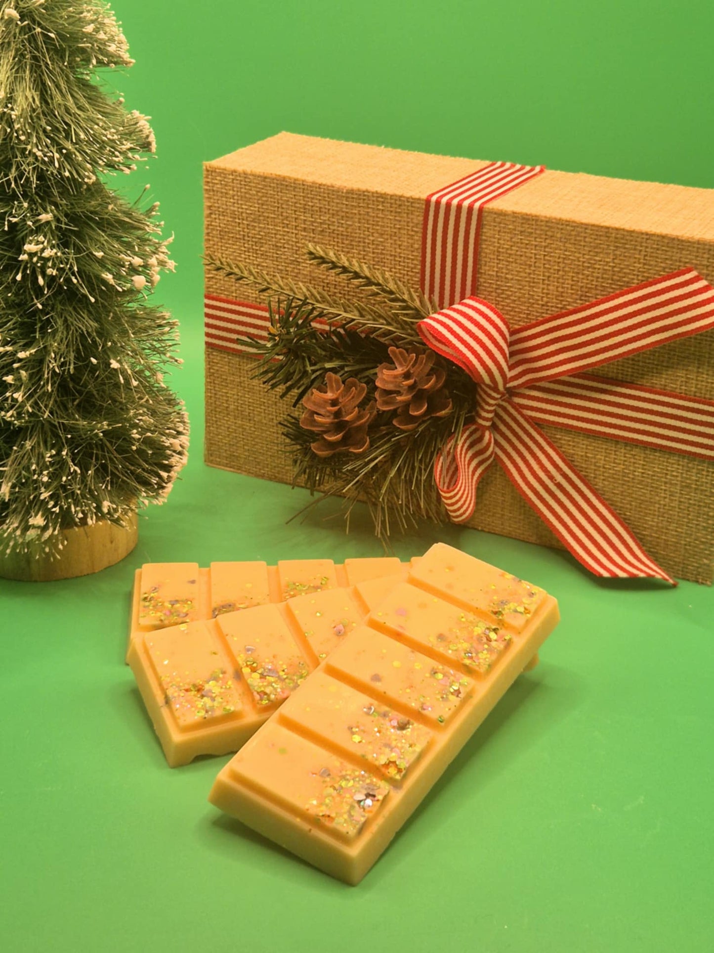 Christmas Punch snap bar