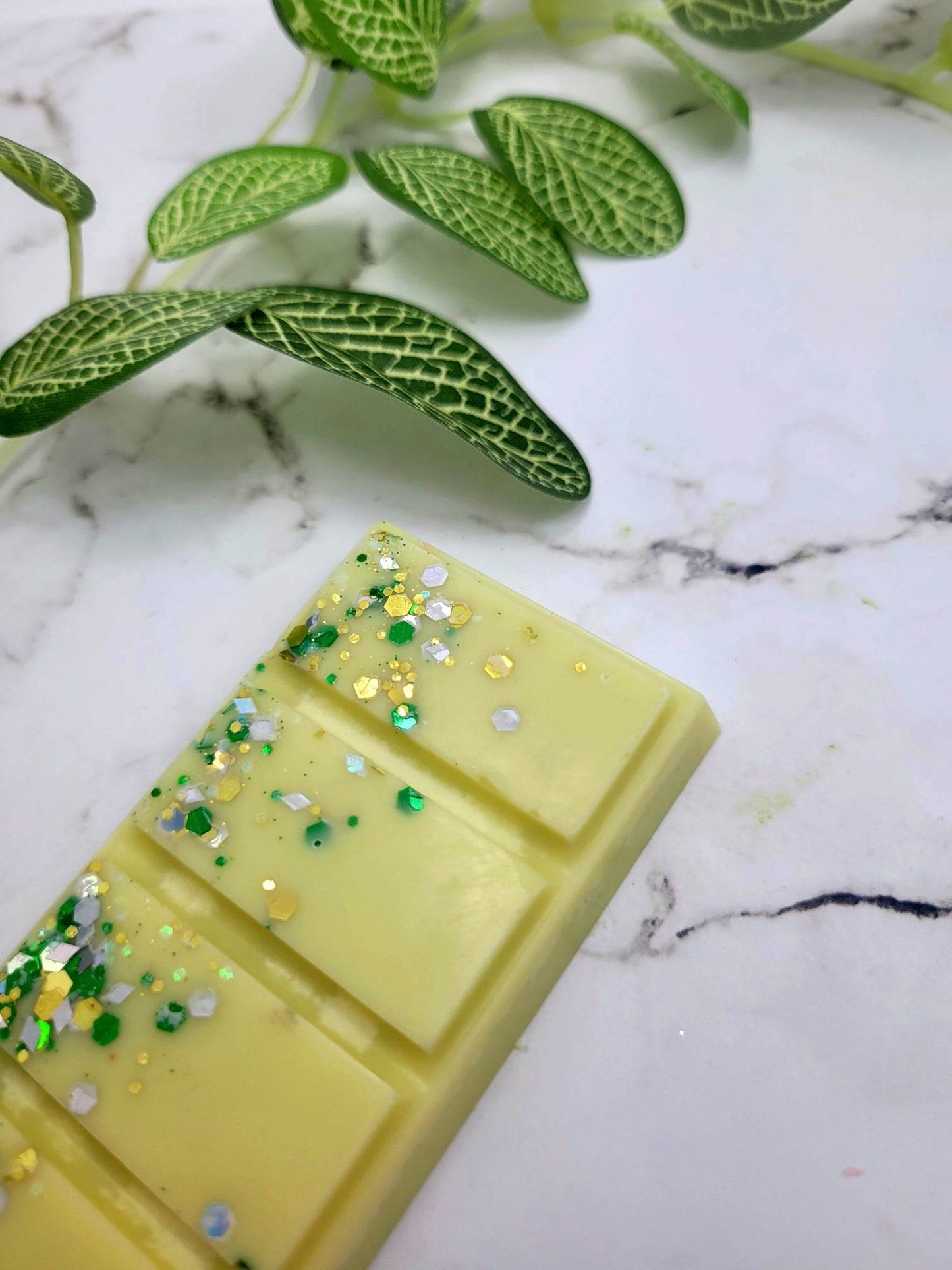 Fresh Sage and Driftwood Snap Bar