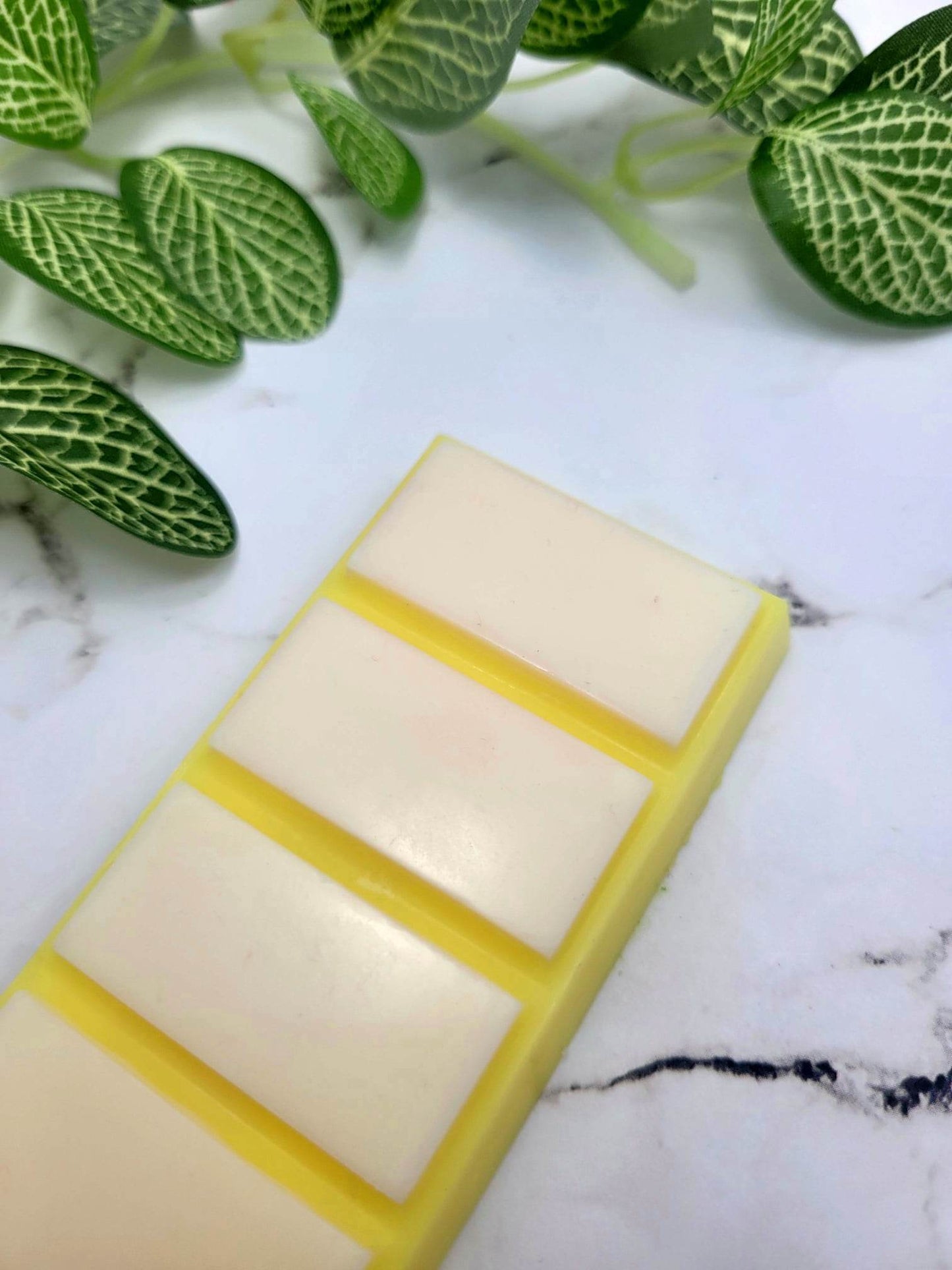 Lemon Meringue Snap Bar