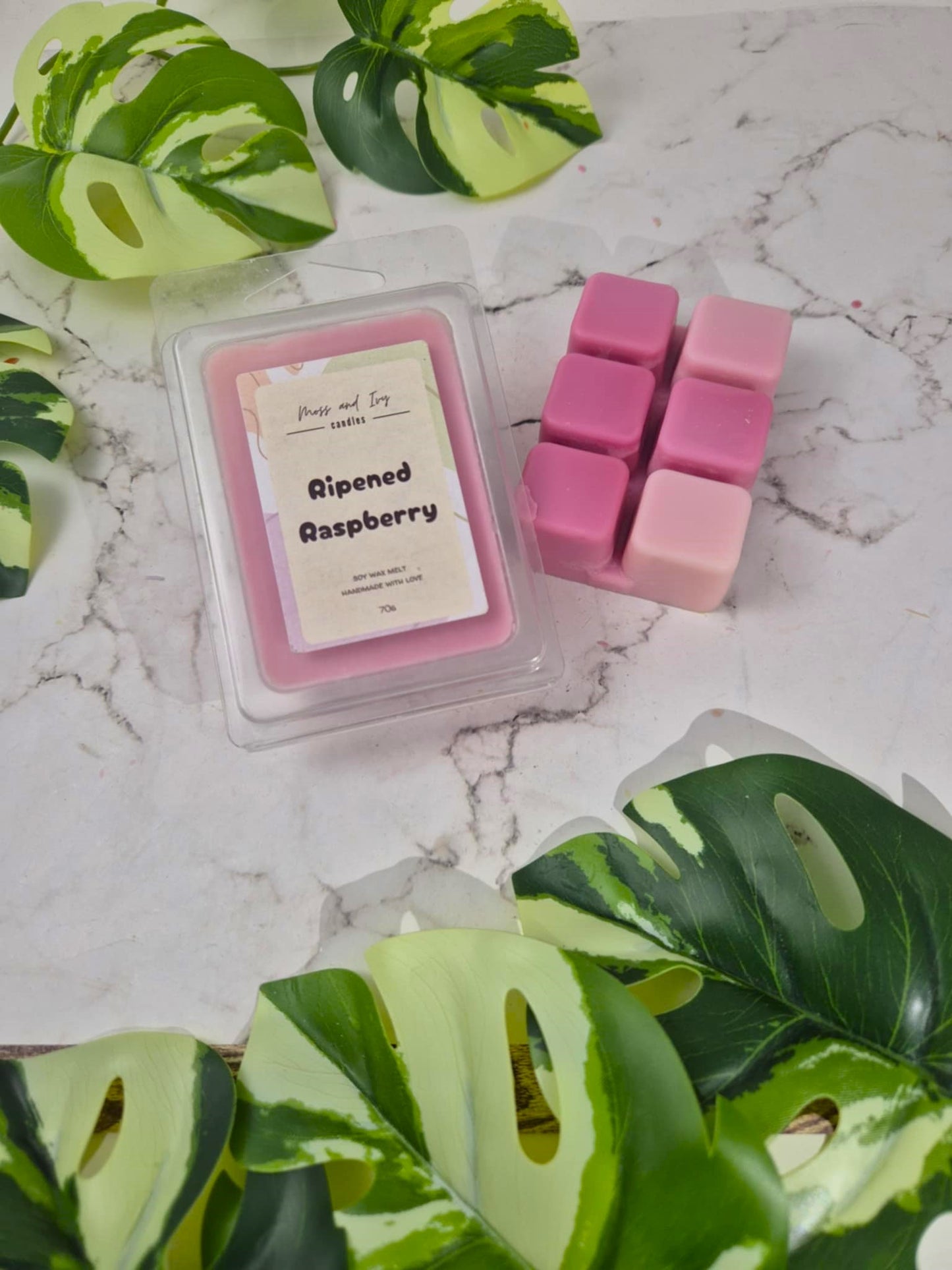 Ripened Raspberry Clamshell